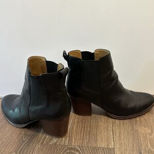 J. Crew Boot Style AR846 Women Size 10 Black Leather Platform Block Heel Bootie